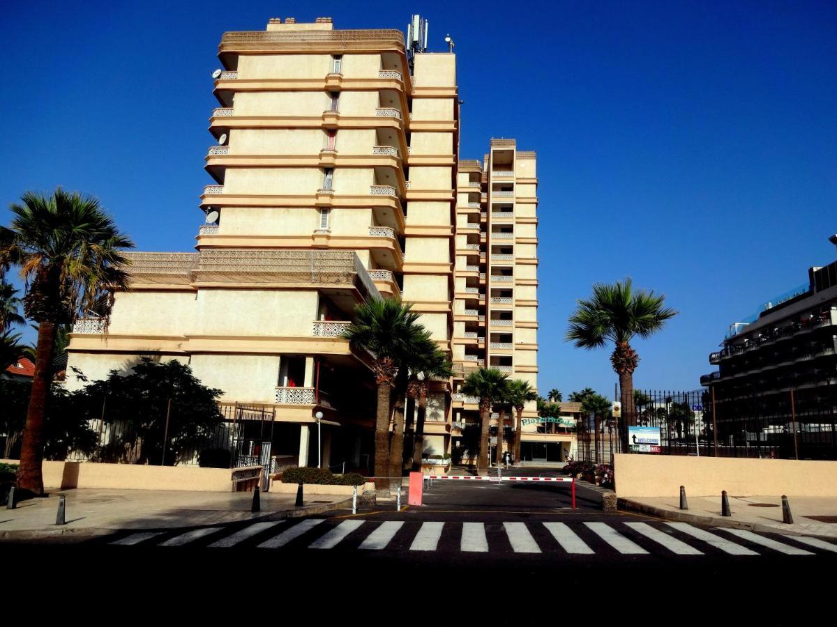 Apartment With A Large South-Facing Balcony, Sea View And Wifi In Las Americas Center 美洲海滩 外观 照片
