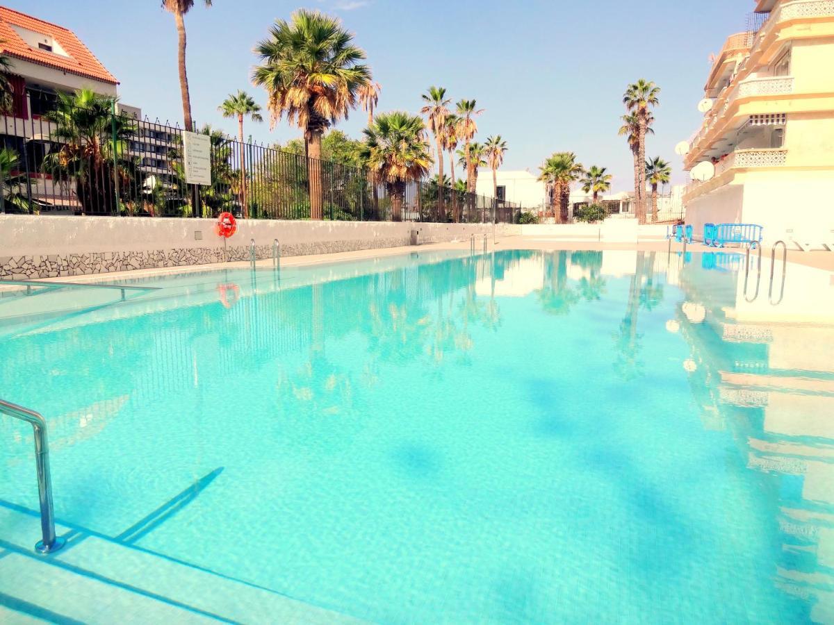 Apartment With A Large South-Facing Balcony, Sea View And Wifi In Las Americas Center 美洲海滩 外观 照片