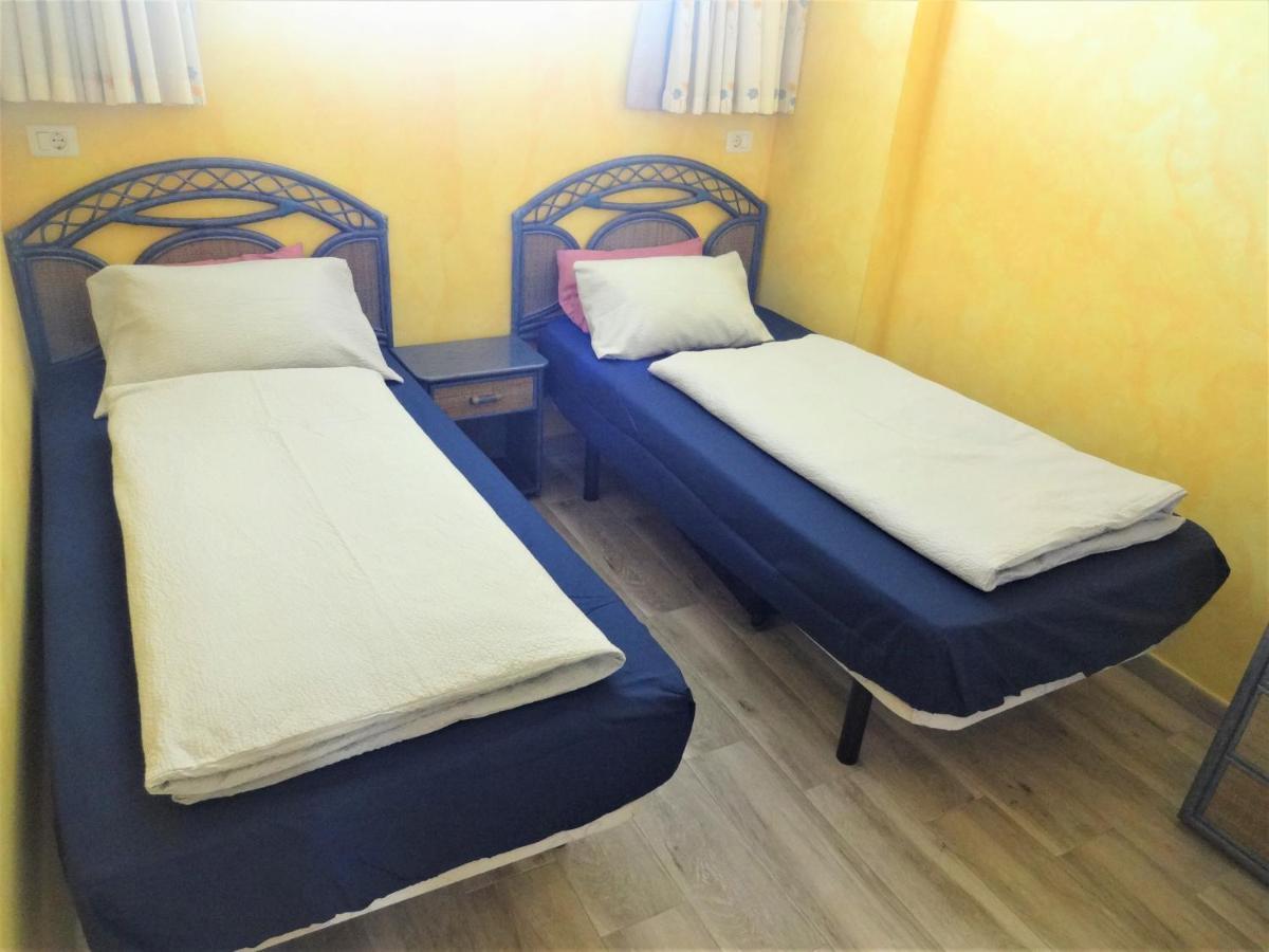 Apartment With A Large South-Facing Balcony, Sea View And Wifi In Las Americas Center 美洲海滩 外观 照片